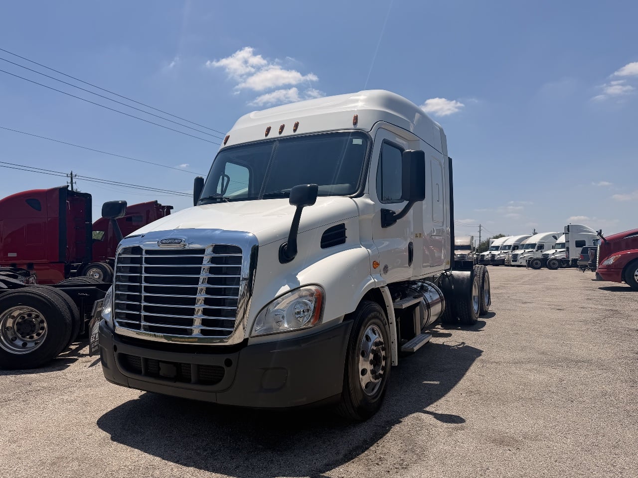 2019-freightliner-cascadia-125-sleeper #3385