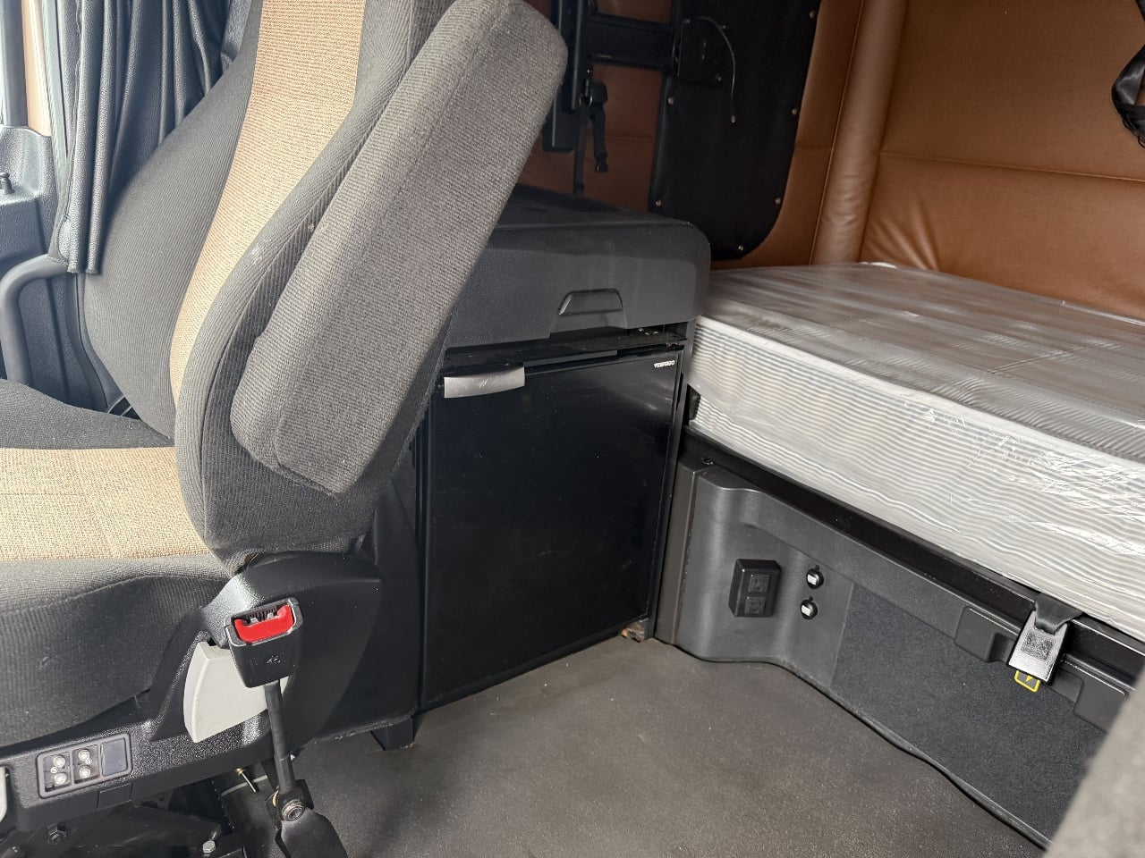 https://imanpro.net/pub/co/ezway/photo/1841/12.jpg?t=20260519102618