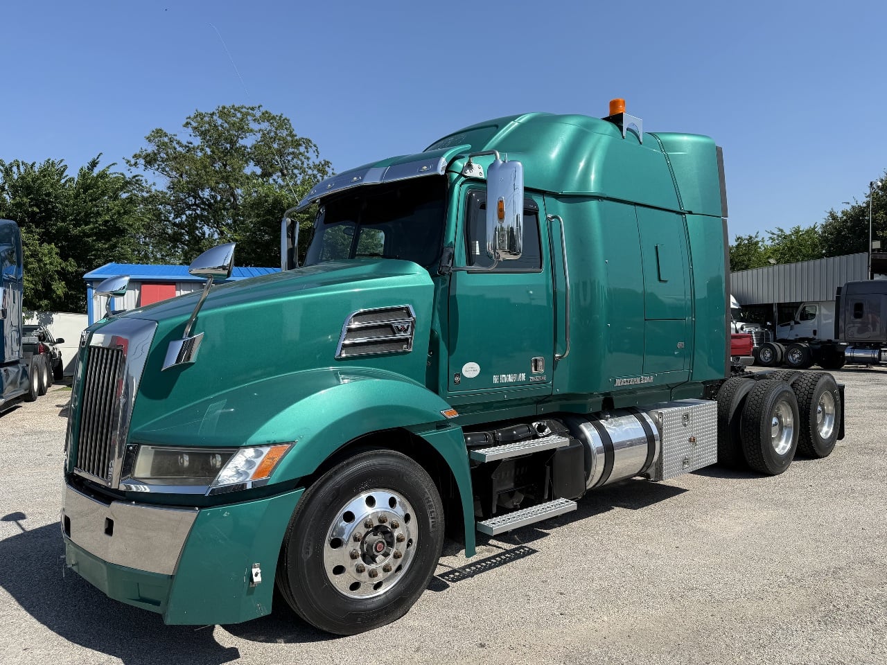 2017 WESTERN STAR 5700XE Sleeper #3420 2017 WESTERN STAR 5700XE Sleeper #3420