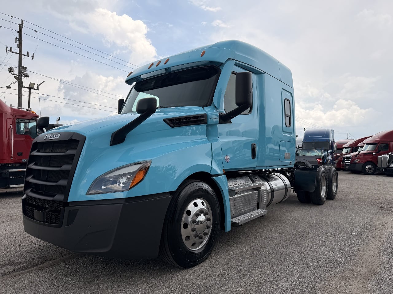 2021-freightliner-cascadia-126-sleeper #3616