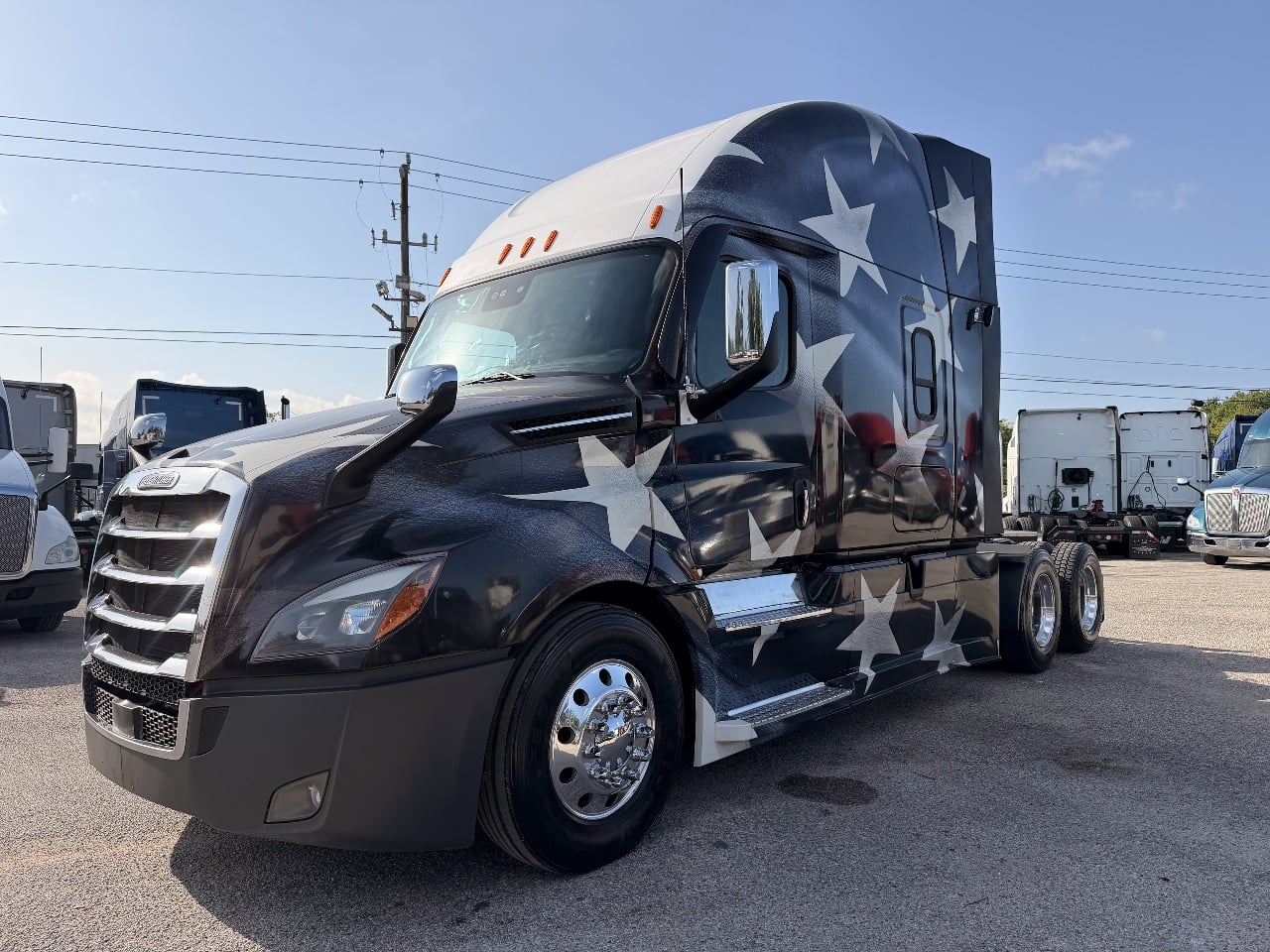 2021-freightliner-cascadia-126-sleeper #3750