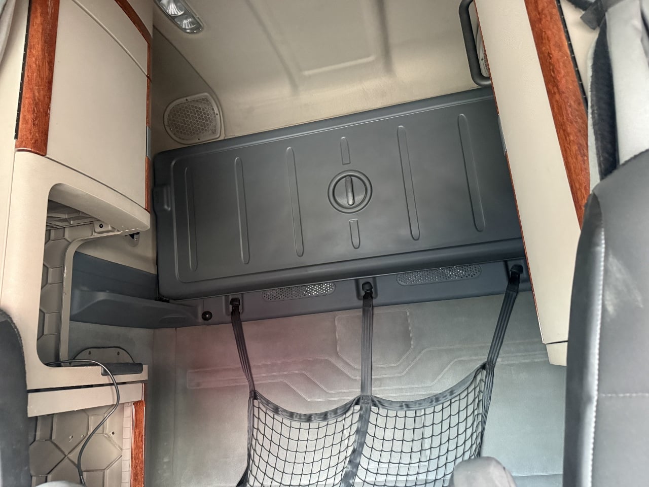 https://imanpro.net/pub/co/ezway/photo/1904/12.jpg?t=20260811141903
