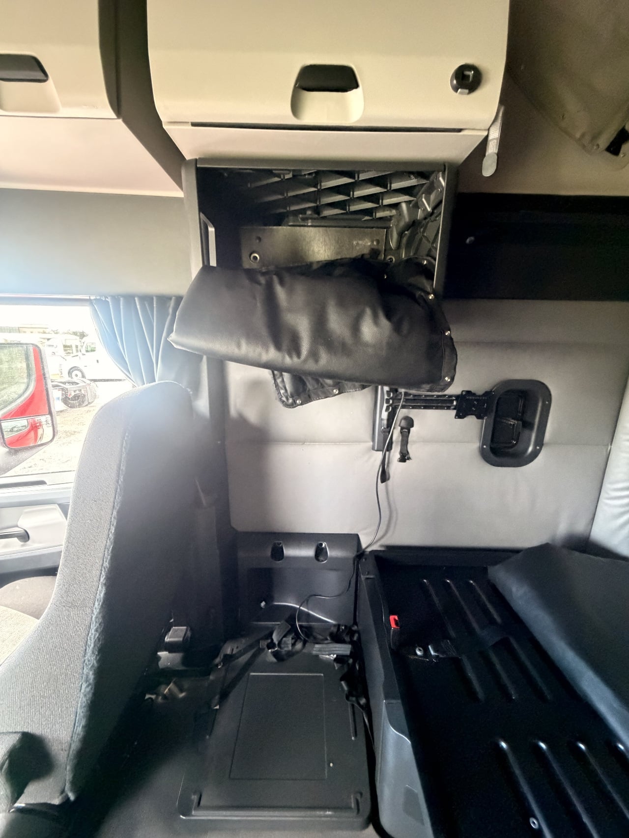 https://imanpro.net/pub/co/ezway/photo/1925/14.jpg?t=20260907141445
