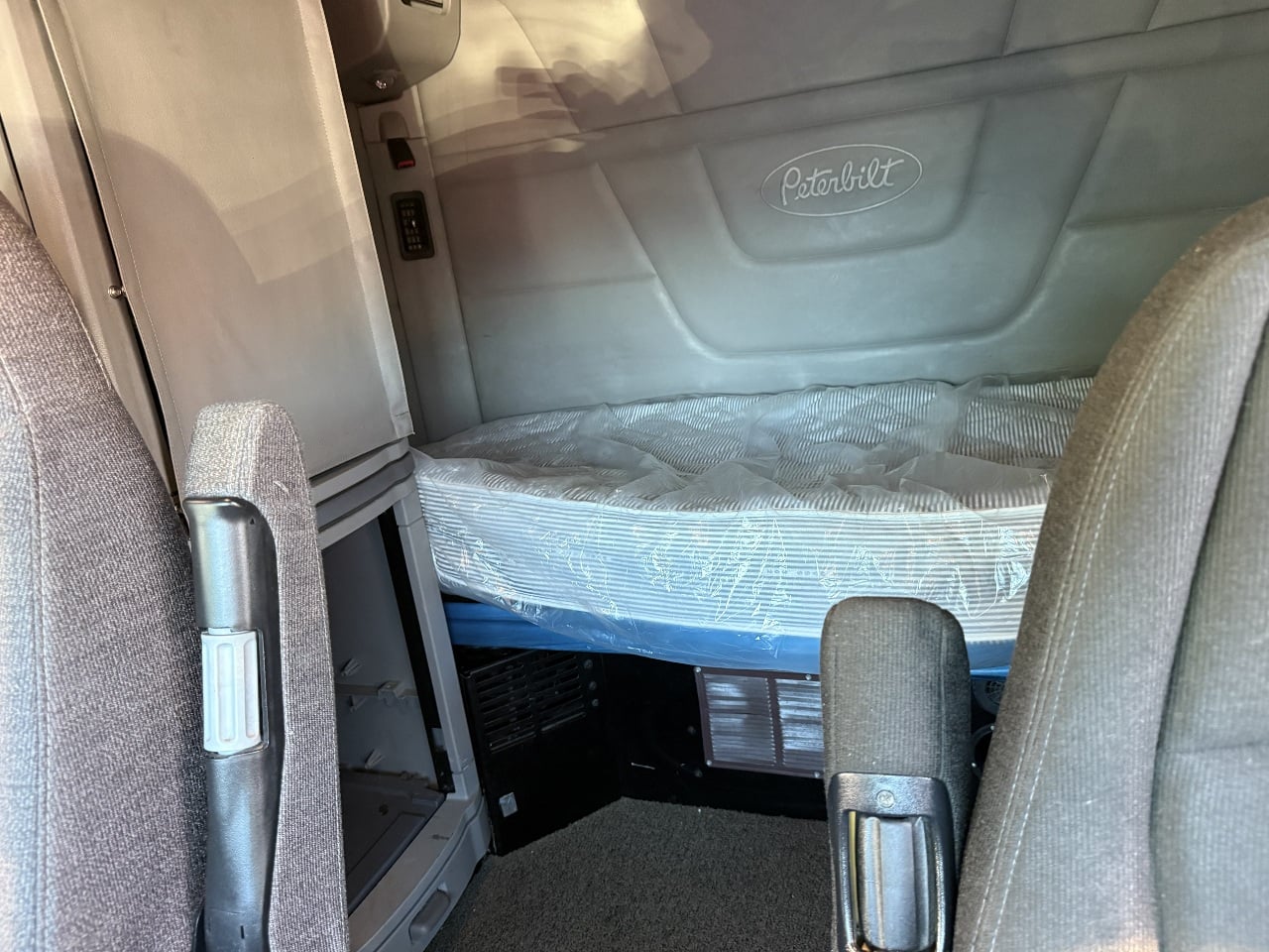 https://imanpro.net/pub/co/ezway/photo/1929/8.jpg?t=20260911092114