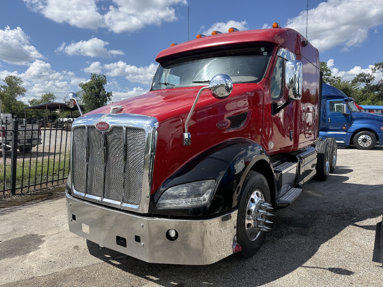 2012-peterbilt-579-sleeper #4024
