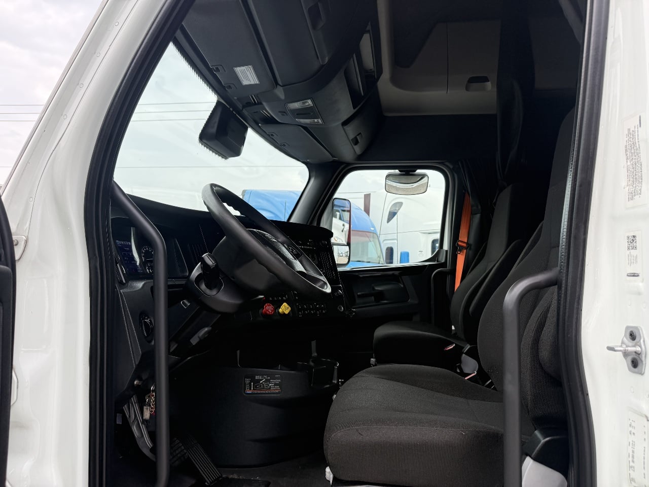 https://imanpro.net/pub/co/ezway/photo/1941/9.jpg?t=20260918093600