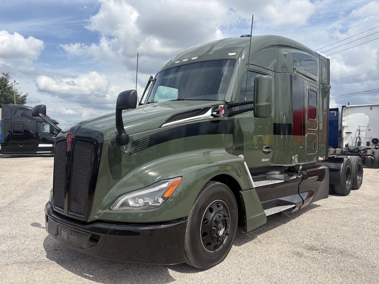 2023-kenworth-t680-sleeper #4130