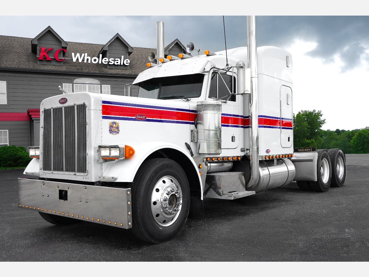 2001-peterbilt-379-sleeper #3079
