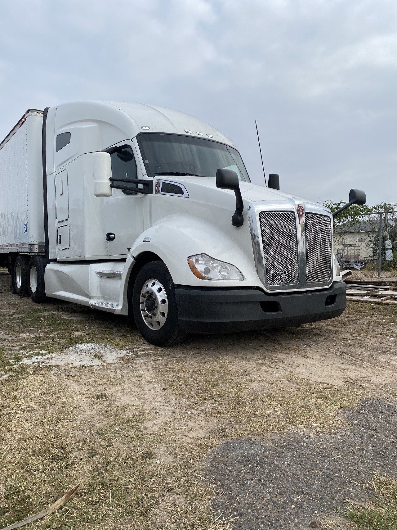 2022-kenworth-t680-sleeper #2790