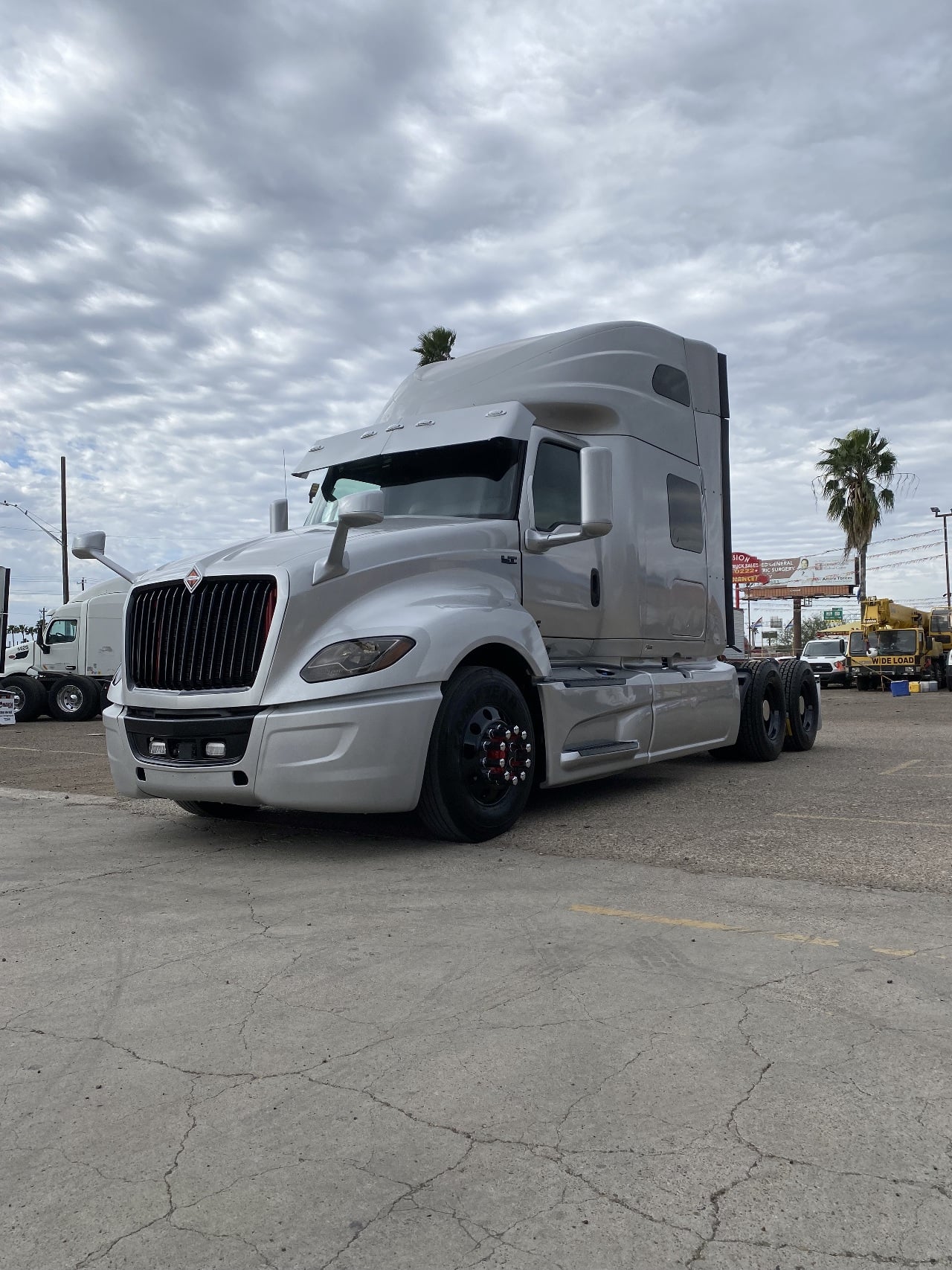 2020-international-prostar-lt625-sleeper #2898