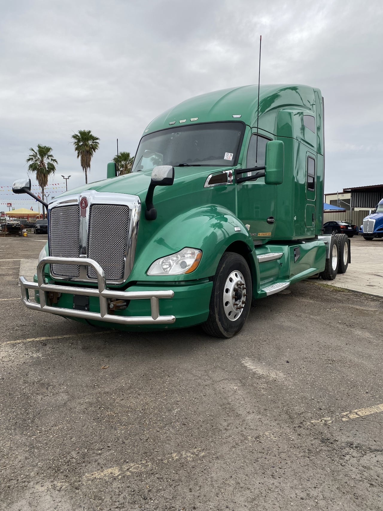 2019 KENWORTH T680 Sleeper #3009