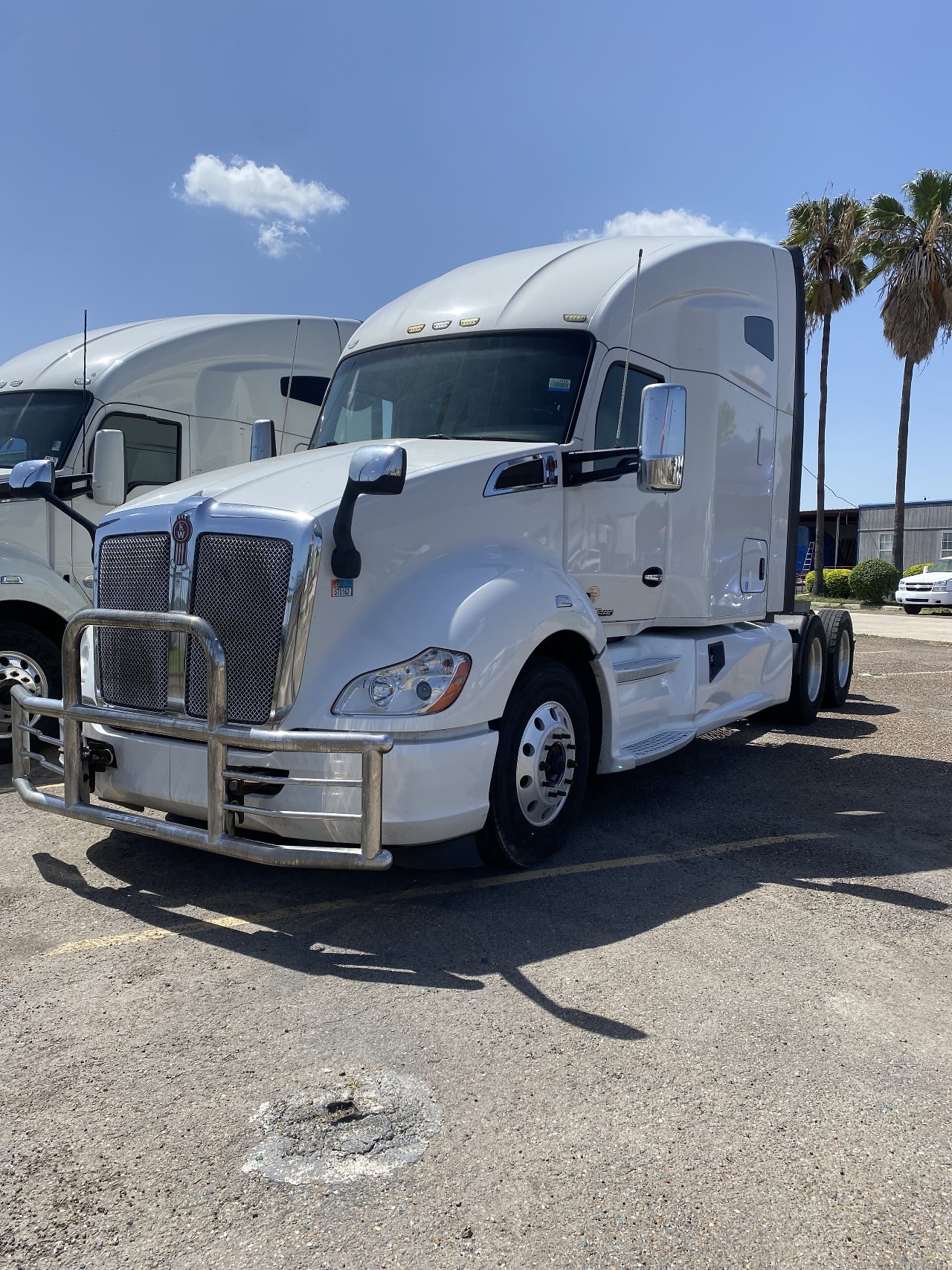 2019-kenworth-t680-sleeper #3590