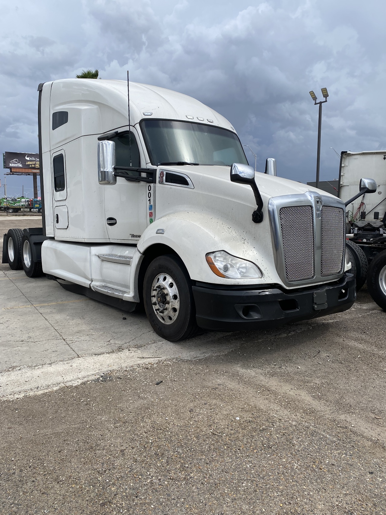 2020-kenworth-t680-sleeper #4001