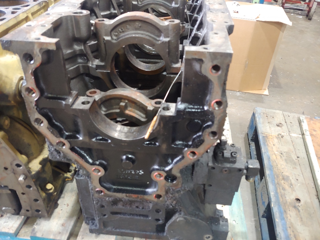 USED CUMMINS M11 ENGINE BLOCK FOR SALE #14285