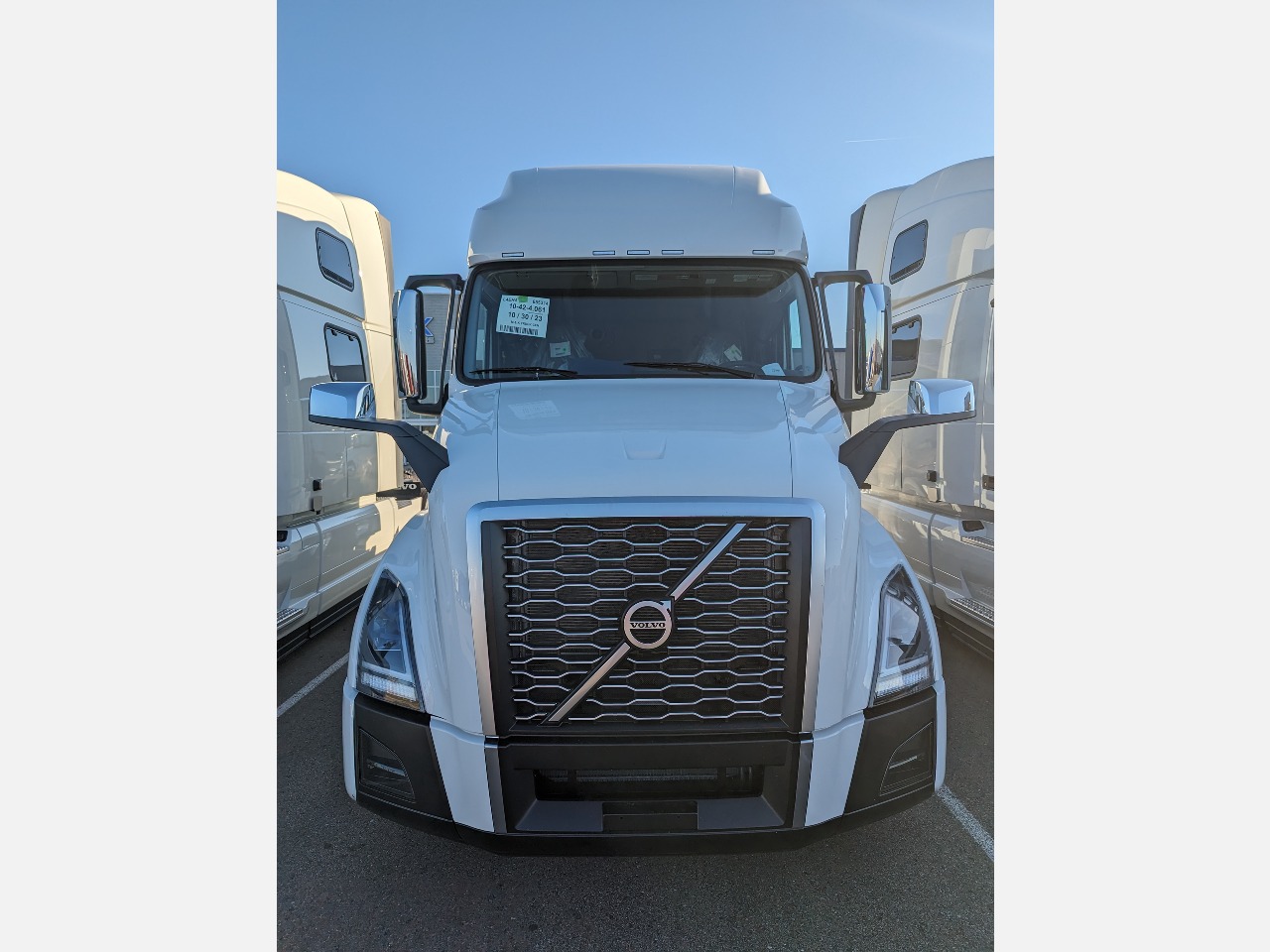 2025 VOLVO VNL64T760 SLEEPER FOR SALE 308921