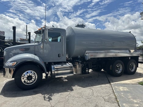 2009 PETERBILT 340 Septic Tank Truck