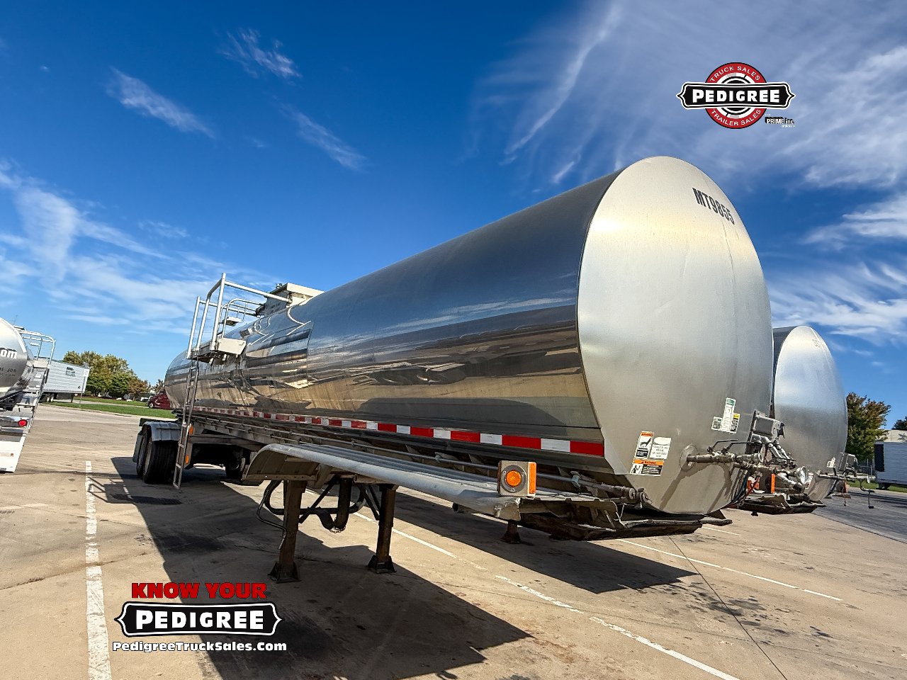 2009 WALKER FOOD GRADE TANKER Food Grade Tanker Trailer #2066