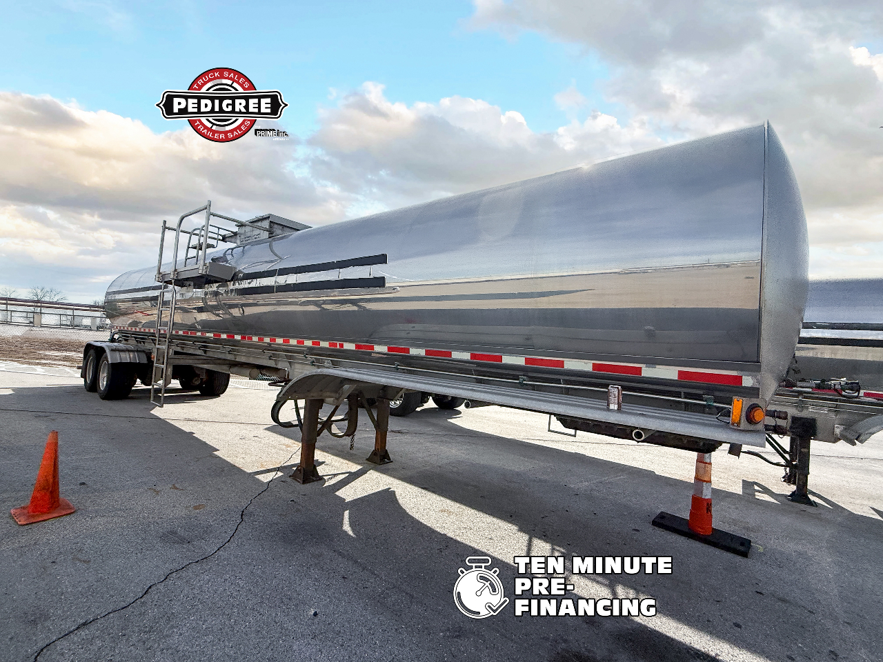 2010 WALKER FOOD GRADE TANKER Food Grade Tanker Trailer #2961