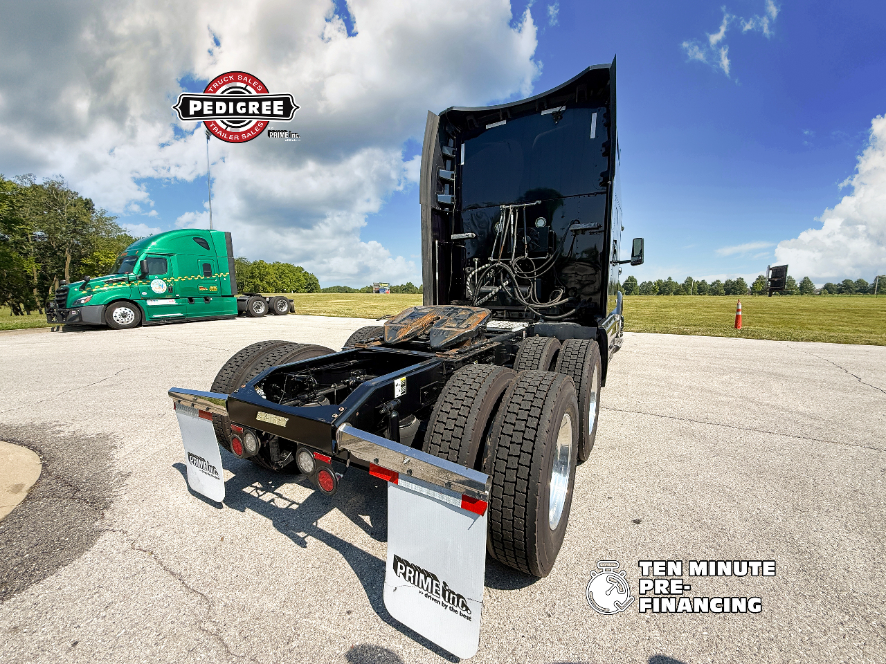 2024 Peterbilt 579 in Springfield, MO — photo 2