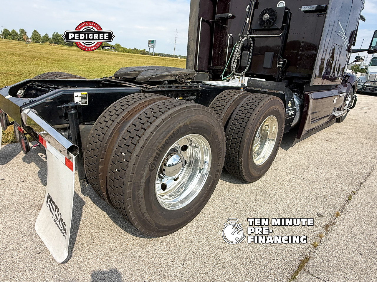 2024 Peterbilt 579 in Springfield, MO — photo 2