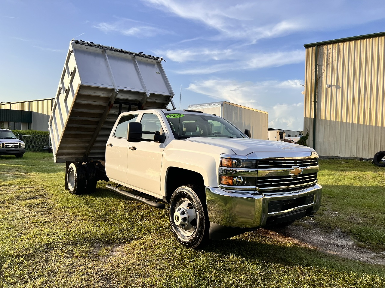 2017 CHEVROLET 3500HD - 10' DUMP TRUCK FOR SALE #2646