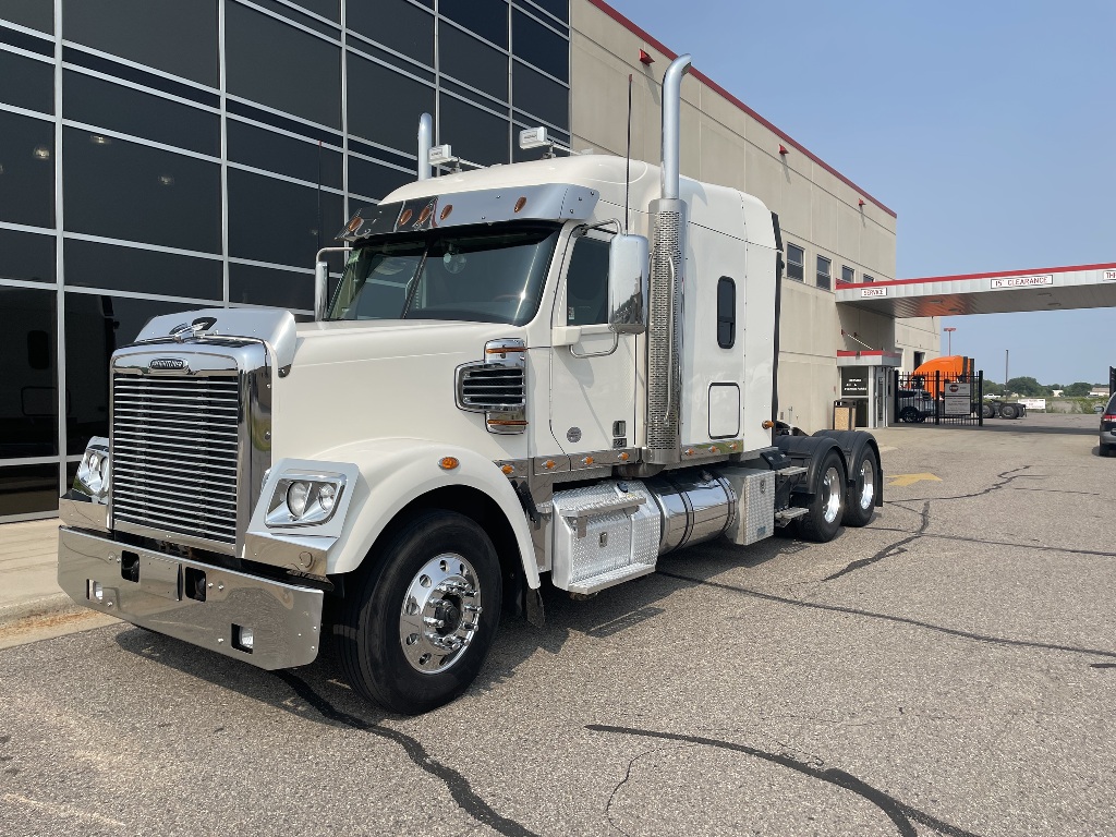 2018 FREIGHTLINER 122SD TANDEM AXLE SLEEPER FOR SALE #1691