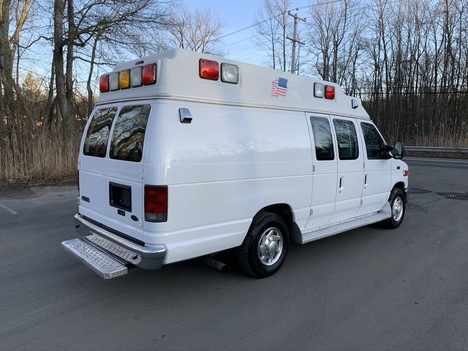 10 Ford 50 Wheeled Coach Type Ii Ambulance For Sale 1006