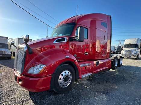 2020 KENWORTH T680 Tandem Axle Sleeper