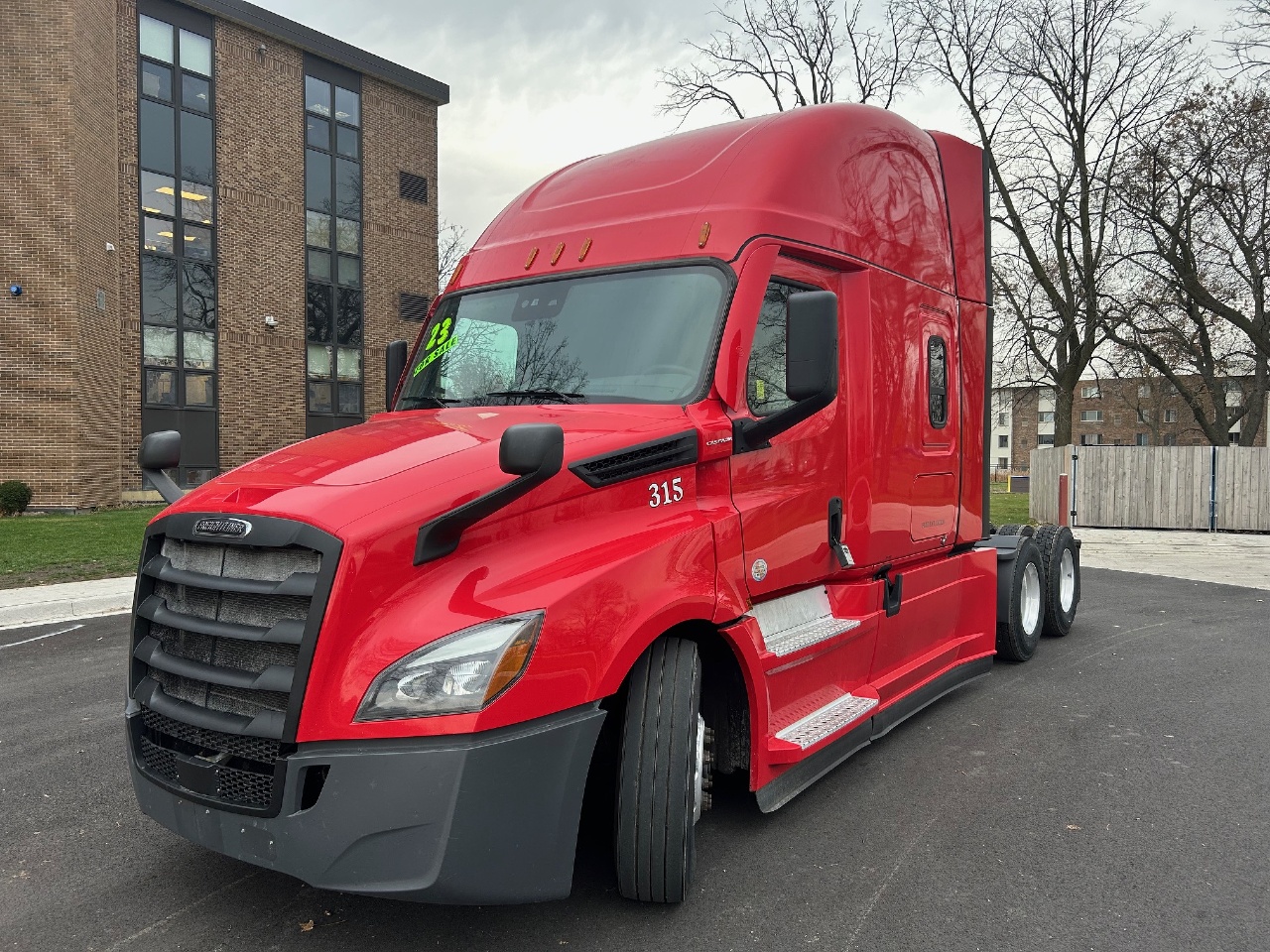 2023 FREIGHTLINER CASCADIA Sleeper #2357