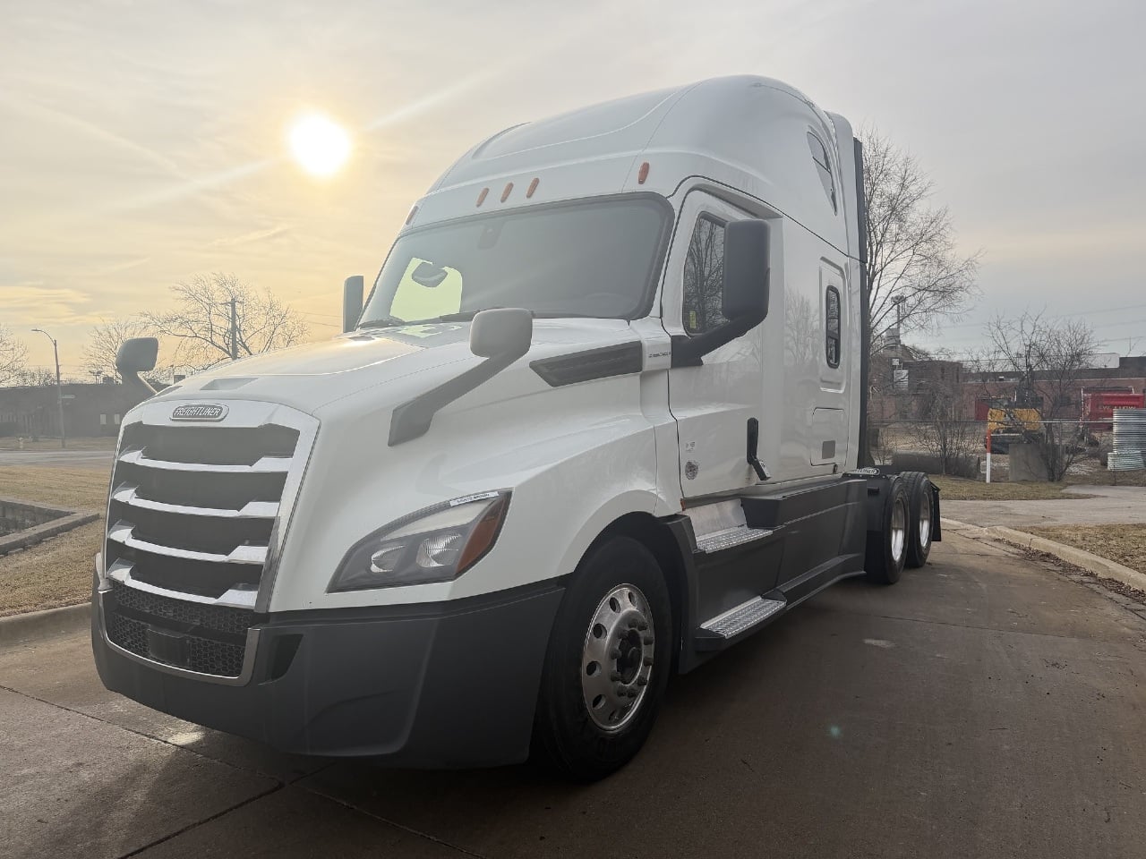 2020 FREIGHTLINER CASCADIA Sleeper #2891