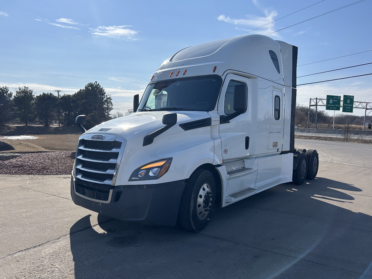 2020 FREIGHTLINER CASCADIA Sleeper #2878 2020 FREIGHTLINER CASCADIA Sleeper #2878
