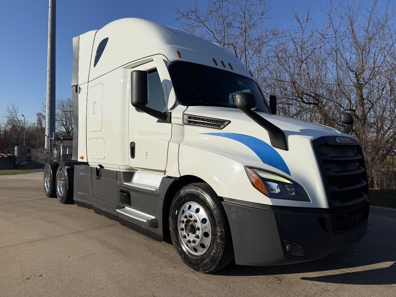 2022 FREIGHTLINER CASCADIA Sleeper #3151 2022 FREIGHTLINER CASCADIA Sleeper #3151