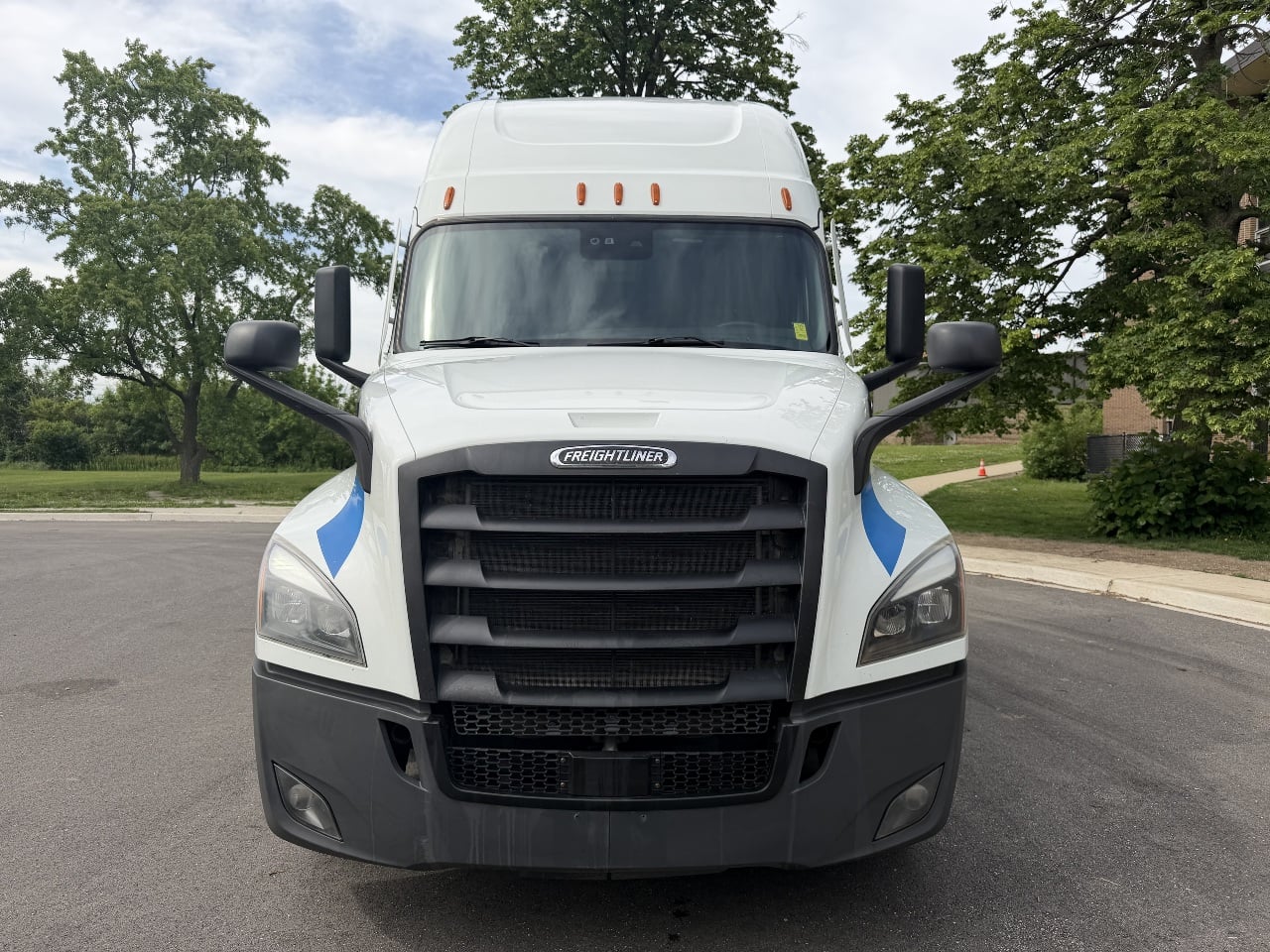 2022-freightliner-cascadia-sleeper #3412