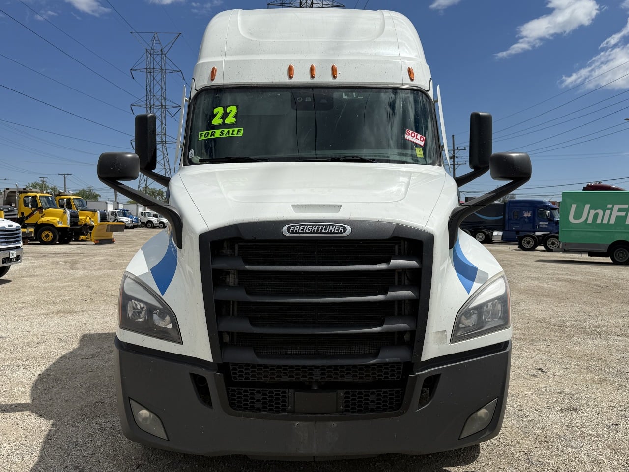 2022-freightliner-cascadia-sleeper #3396