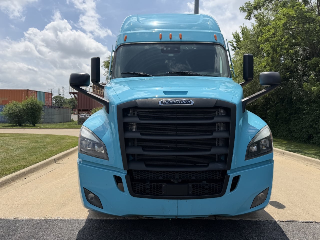 2025-freightliner-cascadia-sleeper #3485
