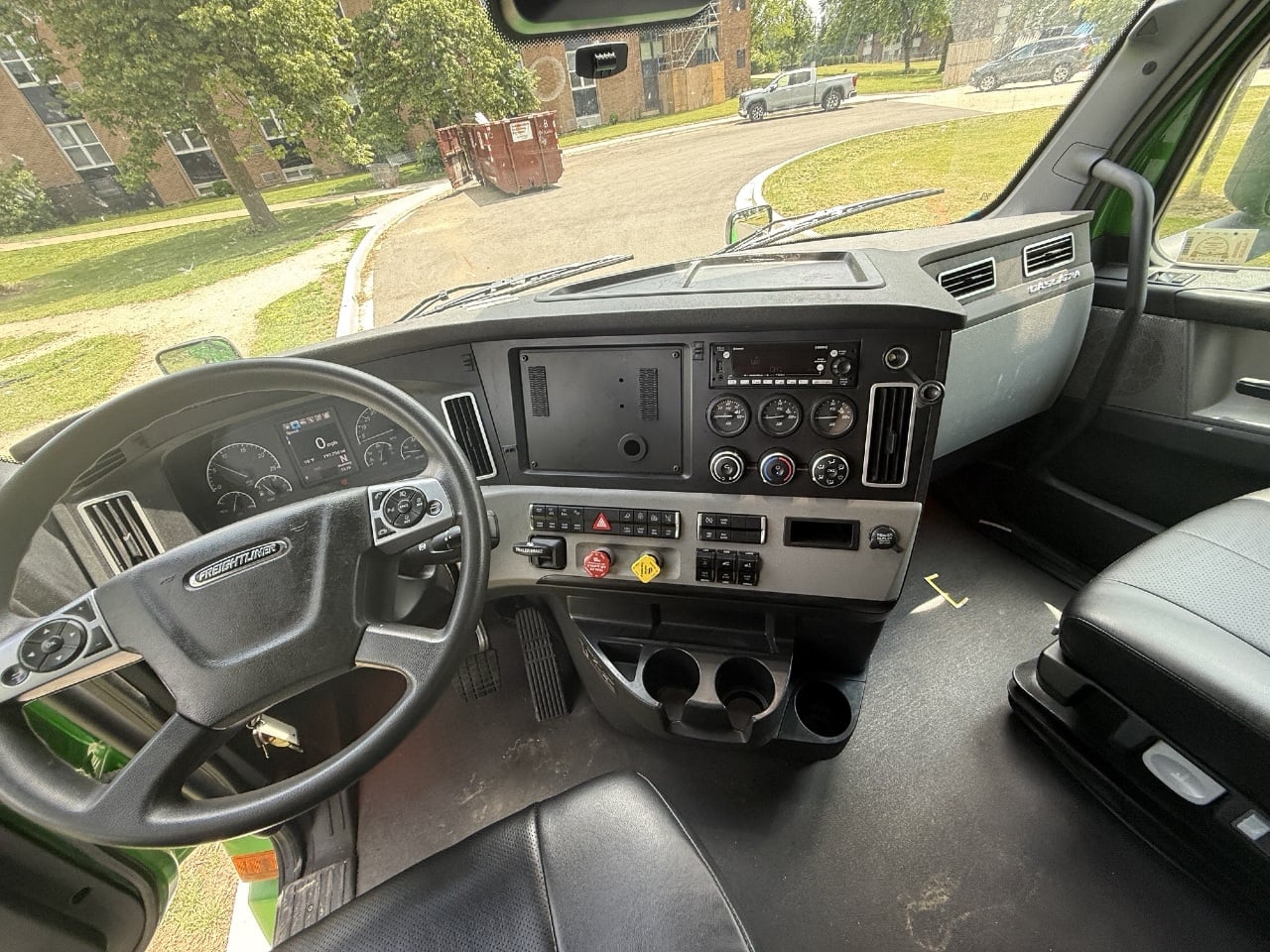 https://imanpro.net/pub/co/tct/photo/47800/9.jpg?t=20260610124408