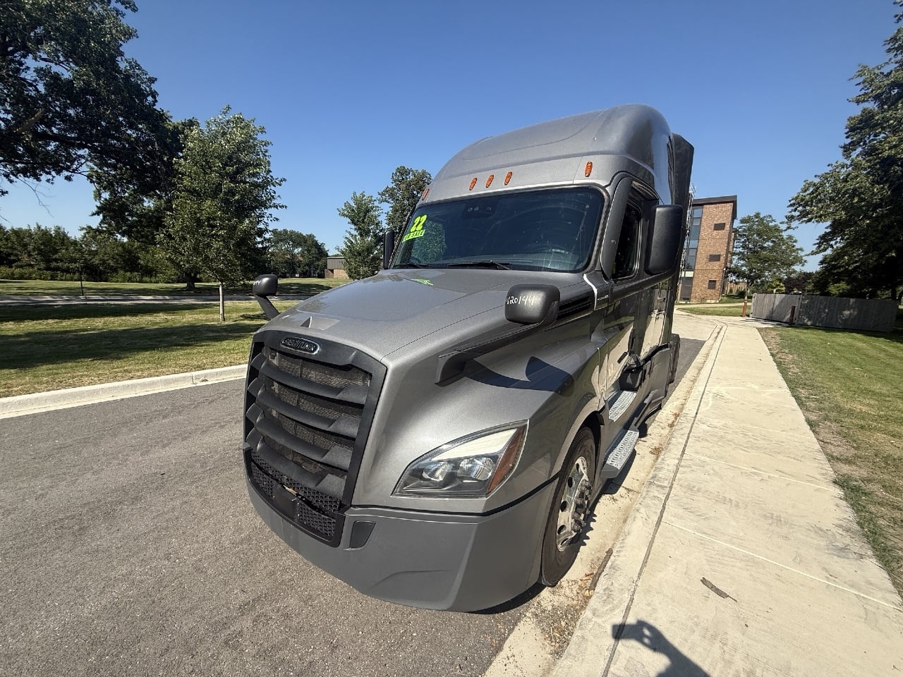 2022-freightliner-pt126slp-sleeper #3671