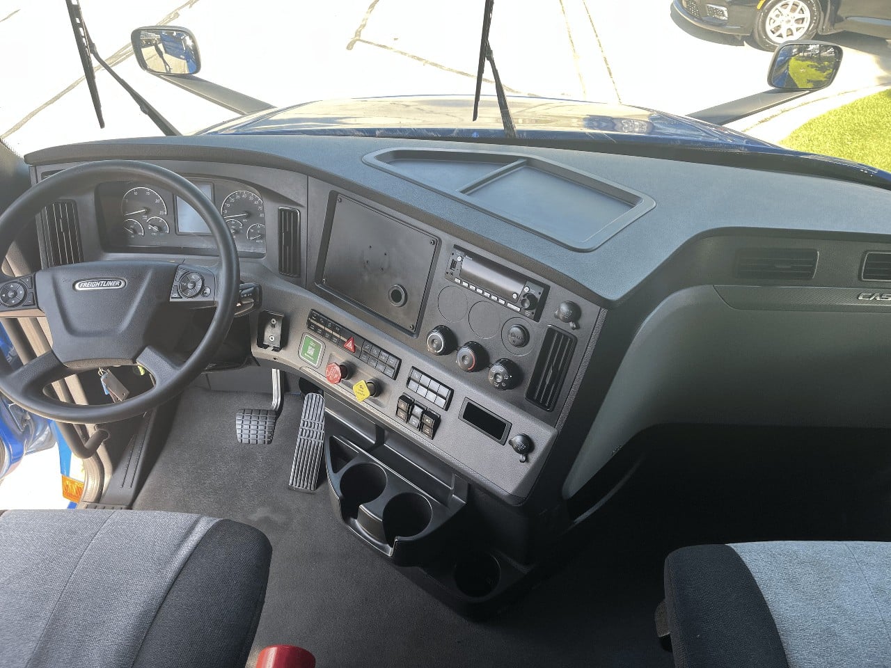 https://imanpro.net/pub/co/tct/photo/48903/10.jpg?t=20260803142847