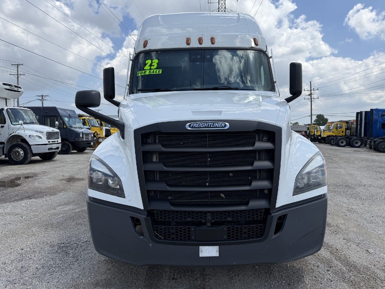 2023-freightliner-pt126slp-sleeper #3751