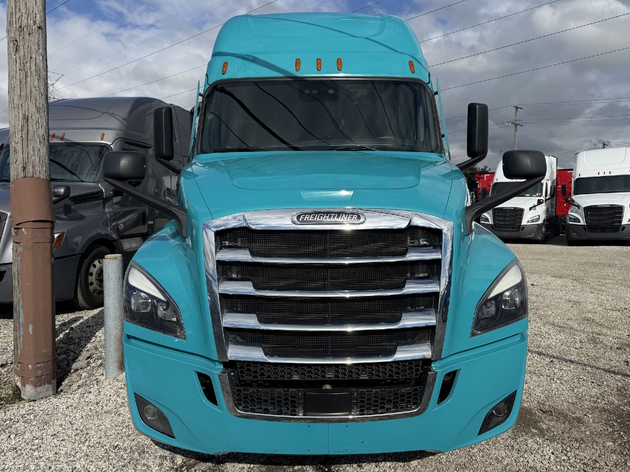 2023-freightliner-pt126slp-sleeper #4093