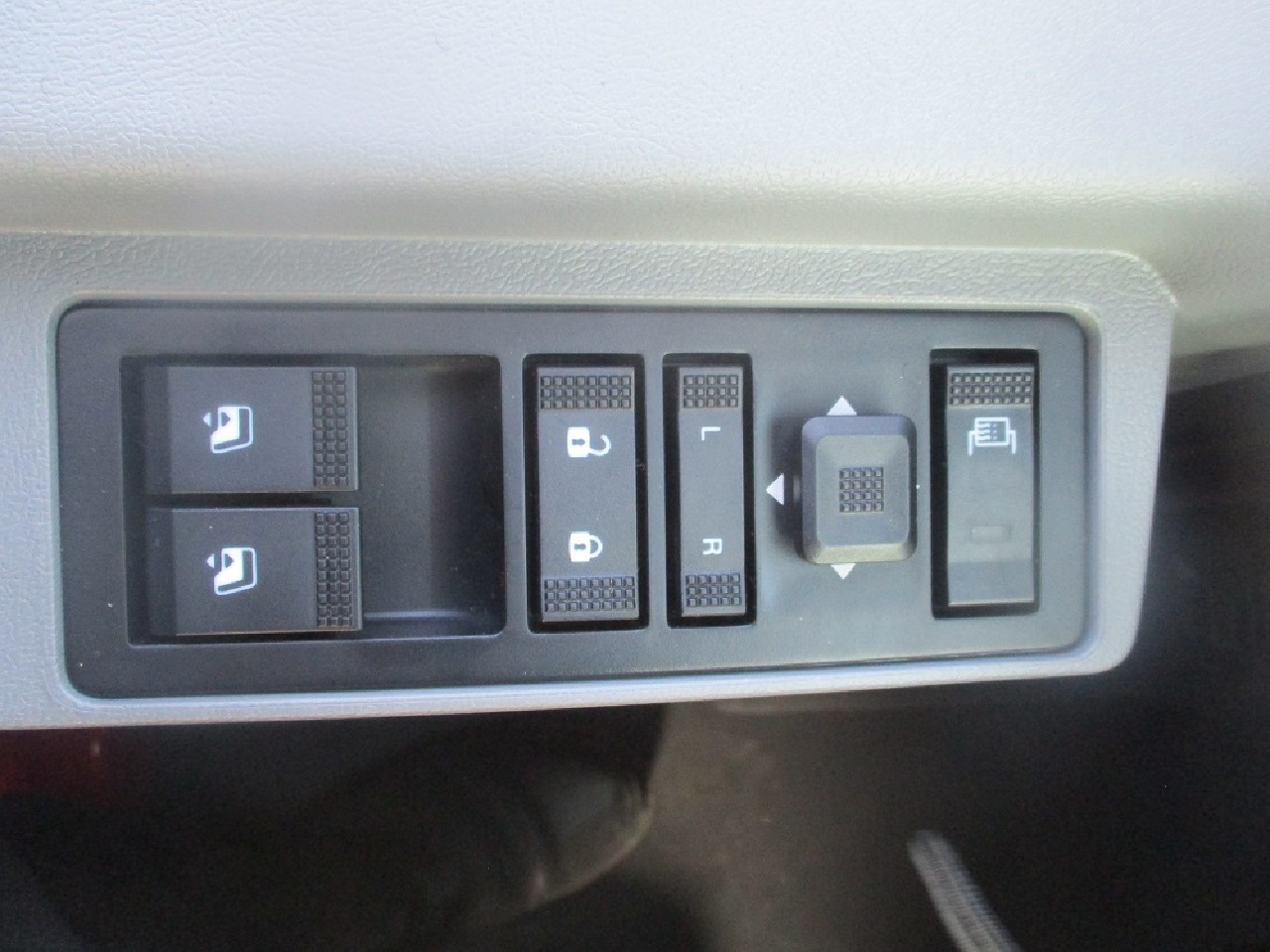 https://imanpro.net/pub/co/tedge/photo/1926/25.jpg?t=20250317111030?