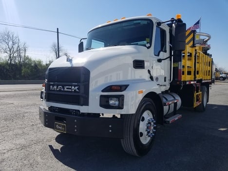 2025 MACK MD7 Cab Chassis Truck #