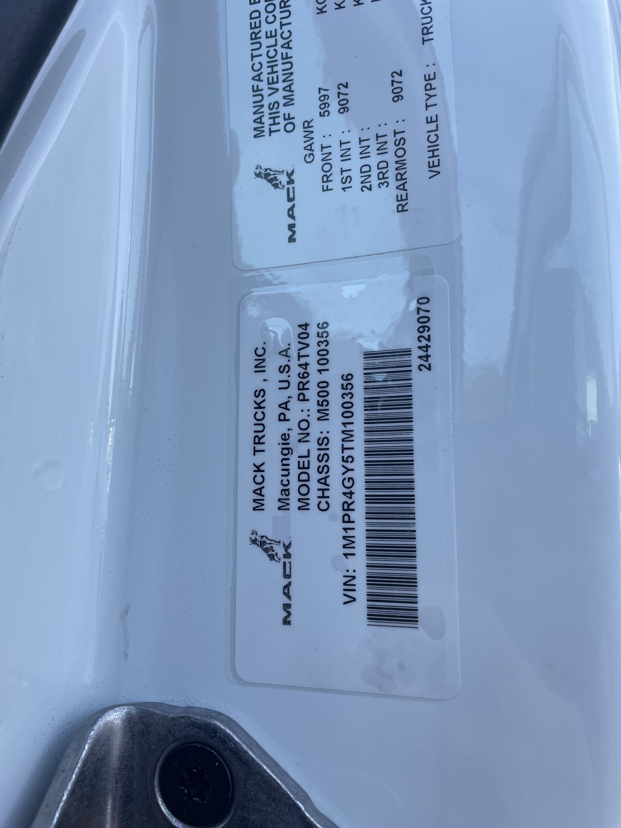 https://imanpro.net/pub/co/tedge/photo/2025/5.jpg?t=20251003083423?