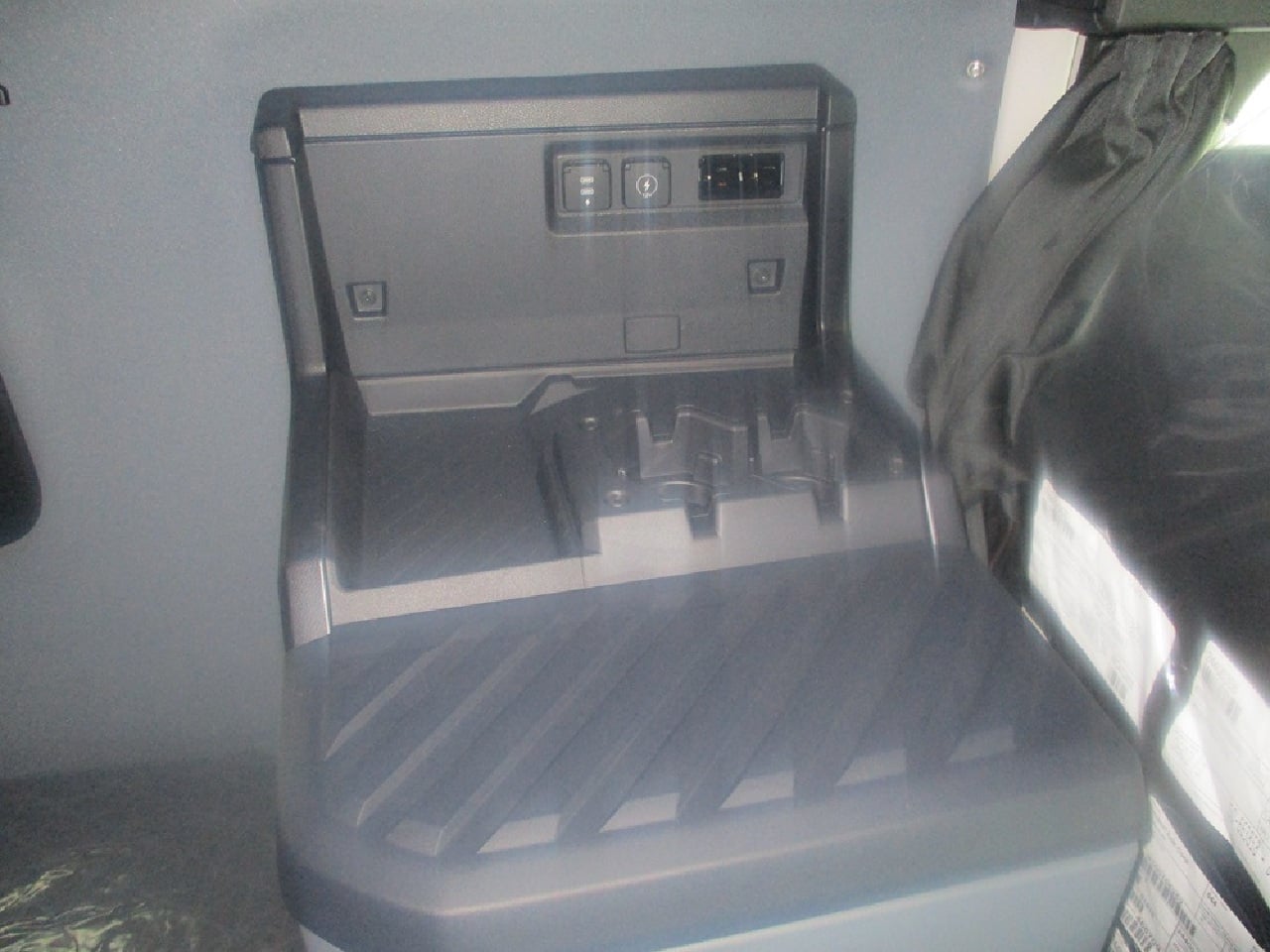 https://imanpro.net/pub/co/tedge/photo/2150/25.jpg?t=20260630095215?