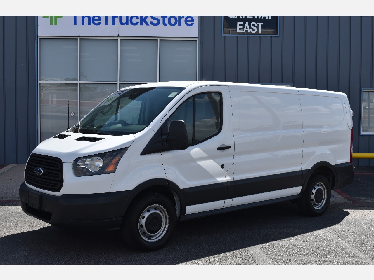 2018 FORD Transit 150 Box Van Truck #11479