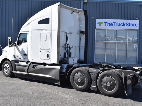 USED 2020 KENWORTH T680 SLEEPER TRUCK #11504-3