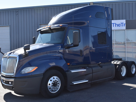 USED 2018 INTERNATIONAL LT625 SLEEPER TRUCK #11517-1