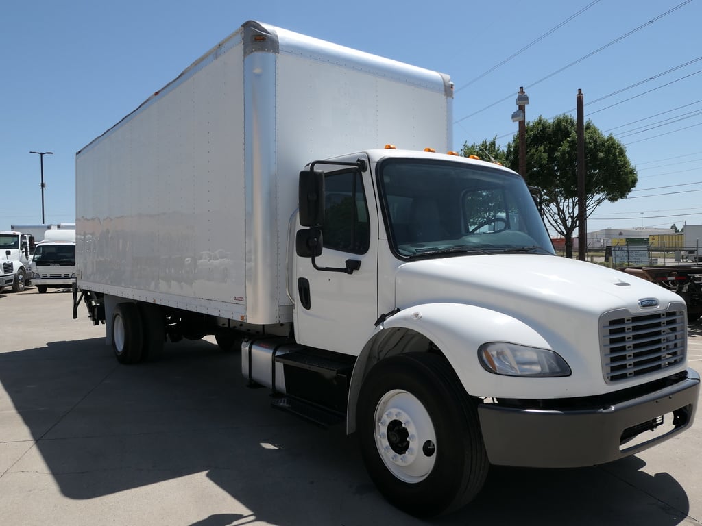 2016 FREIGHTLINER M2106 BOX VAN TRUCK FOR SALE #4149