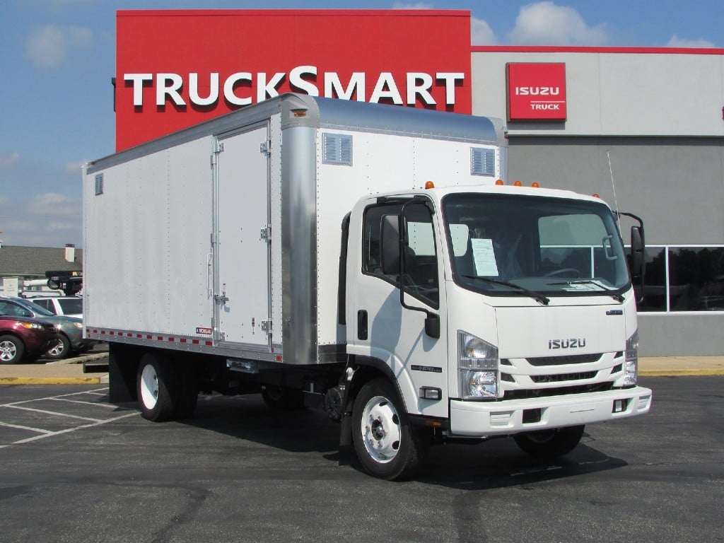2012 Isuzu Npr Hd Diesel Coe 18ft Box Truck 4dk1 5 2l Engine Clean In And Out Only 35 000 Km C