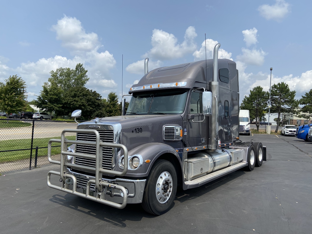 2020 FREIGHTLINER Coronado 132 Sleeper